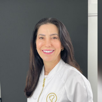 Dra. Fabíola Roggia - Cirurgiã-Dentista